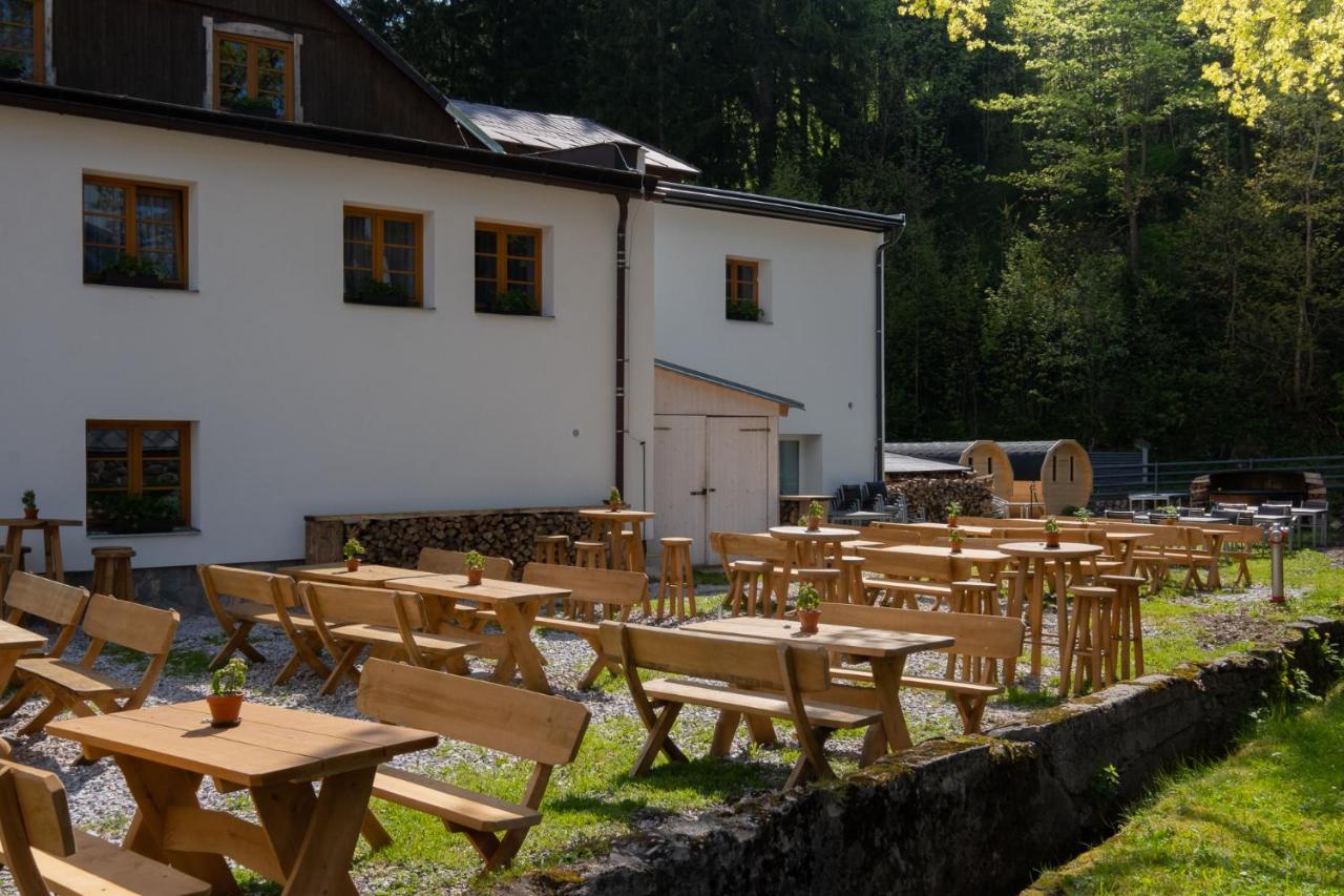 Hotel Hvezda Pec pod Snezkou Bagian luar foto